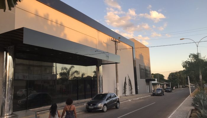 01-Durabil-Vidros-Sede-Igreja-Esperança-Painel-de-Vidro-Temperado