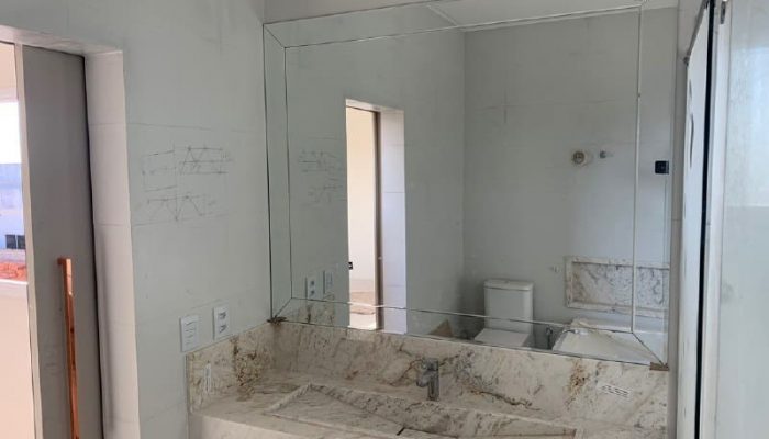 1e480d9b-2f2f-491d-8b04-a81df2098cec