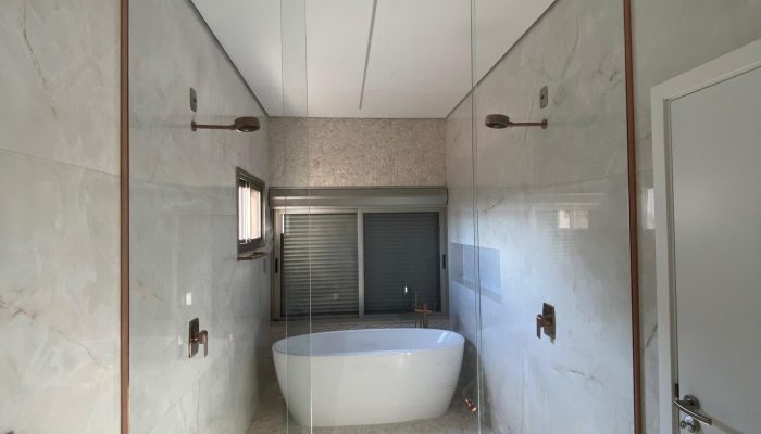 1f44c573-694f-48f0-8318-ba82f0fba2d4