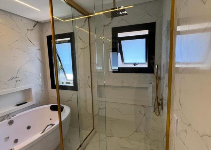 623d950e-8abb-4e72-94a2-280e21613f11